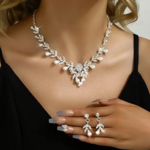 Elegant Bridal Jewelry Set 3-Piece, Bohemian Style, zirconia Floral Necklace And Earrings Set