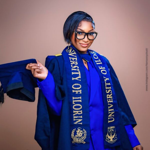 Unilorin Graduation Gown for Rent